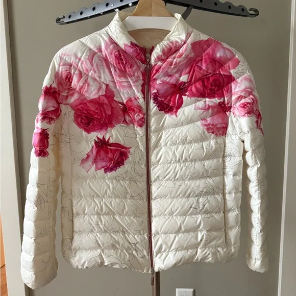 Moncler Women's Puffer Jacket - Cream and Pink Floral